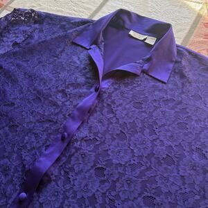 Vintage Victoria's Secret Purple Lace Satin Button Up Sleep Shirt Gold Label M/L